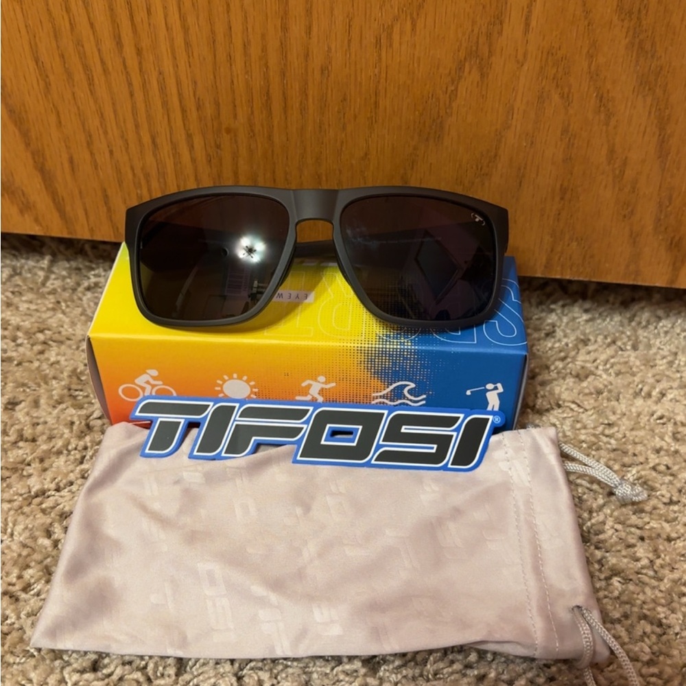 Tifosi Satin Vapor Black Sunglasses